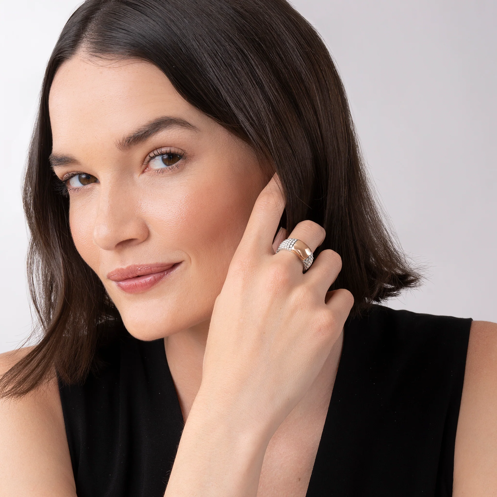 High Bar Rose Gold Station Caviar Ring - Image 2