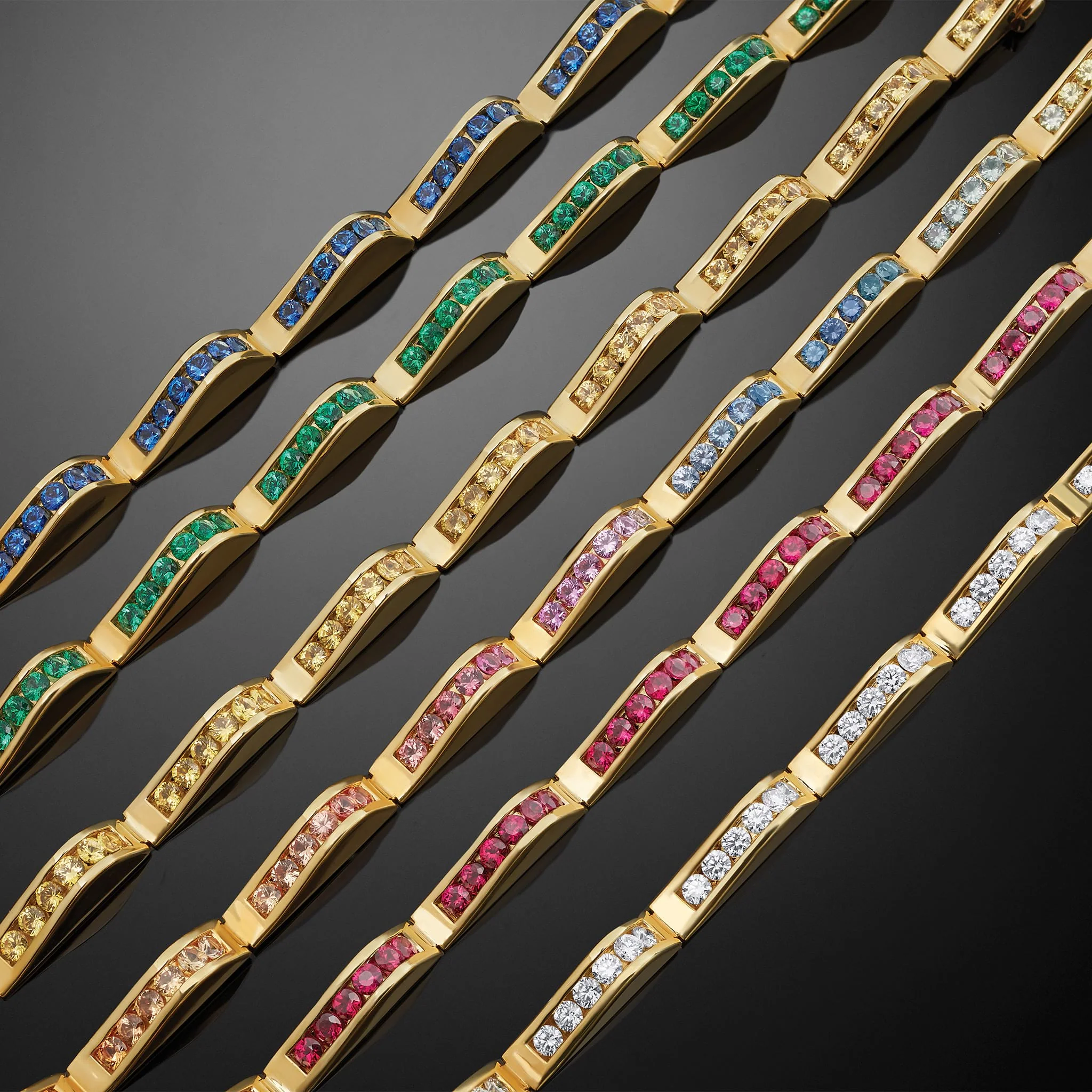Studio 18K Gold Ruby Link Wave Bracelet - Image 4